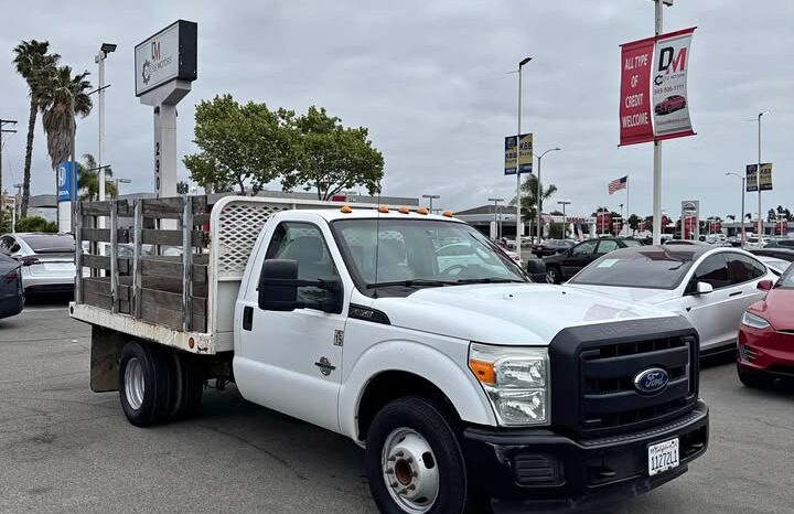 
								2015 Ford f350 regular cab full									