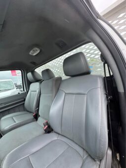 
										2015 Ford f350 regular cab full									