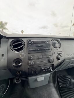 
										2015 Ford f350 regular cab full									