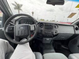 
										2015 Ford f350 regular cab full									