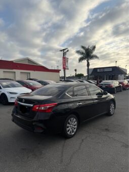 
										2019 Nissan sentra S Sedan 4D full									