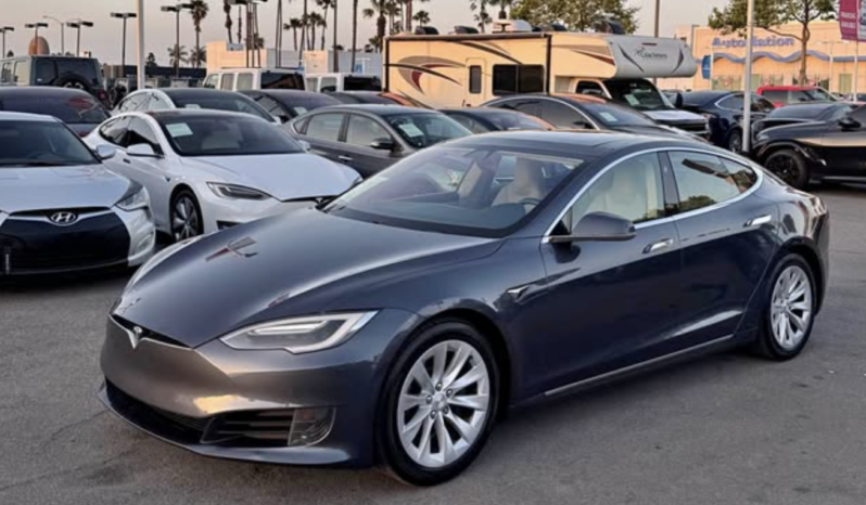 
								2017 Tesla model s 75 Sedan 4D full									