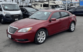 2013 Chrysler 200 LX Sedan 4D