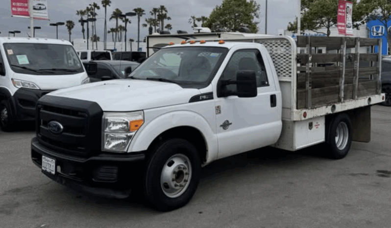 
								2015 Ford f350 regular cab full									