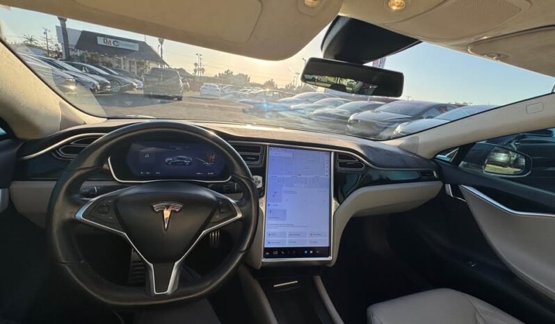 
								2015 Tesla model s 75D Sedan 4D full									