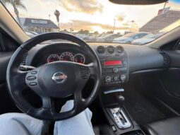 
										2011 Nissan altima full									