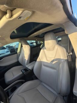 
										2015 Tesla model s 75D Sedan 4D full									