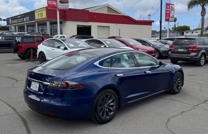 
								2020 Tesla model s Long Range Sedan 4D full									