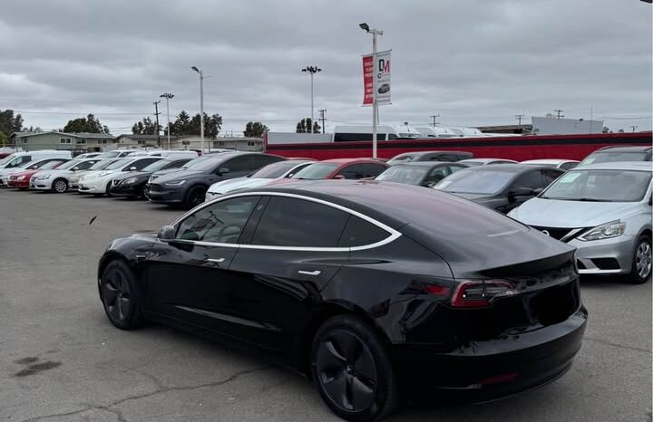 
								2018 Tesla Model 3 full									