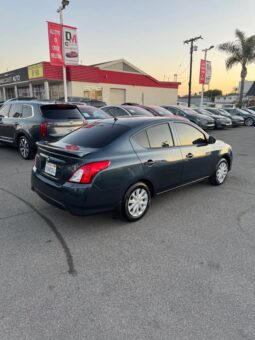 
										2016 Nissan versa full									