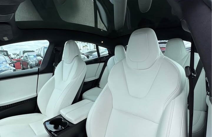 
								2020 Tesla model s Long Range Sedan 4D full									