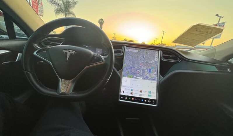 
								2014 Tesla model s 60 Sedan 4D full									