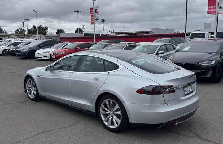 
								2013 Tesla model s 60 Sedan 4D full									
