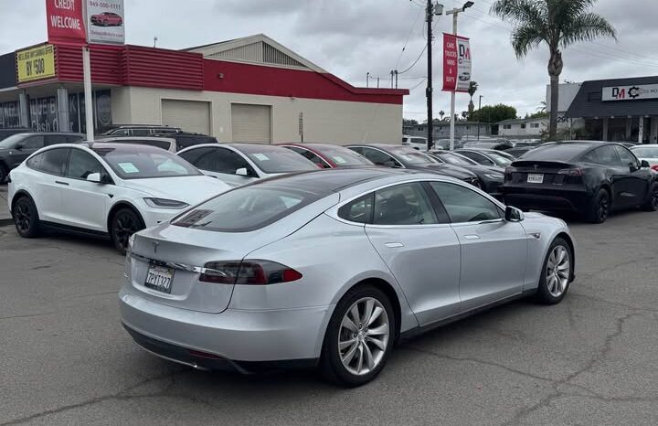 
								2013 Tesla model s 60 Sedan 4D full									