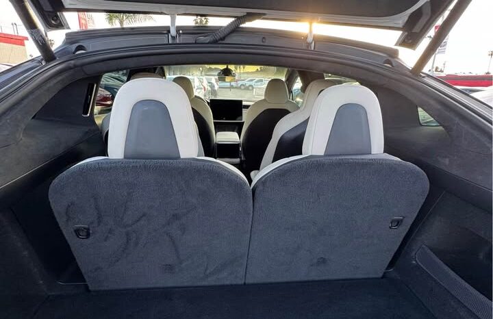 
								2021 Tesla model x Long Range Sport Utility 4D full									