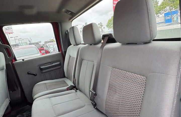 
								2011 Ford f250 super duty crew cab full									