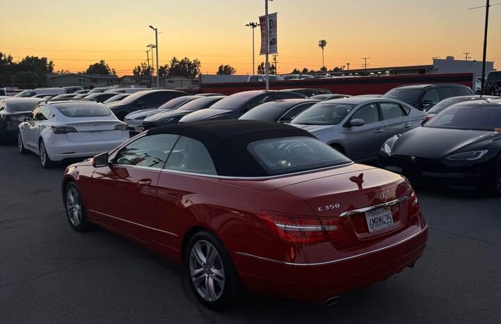 
								2011 Mercedes-Benz e-class E 350 Convertible 2D full									