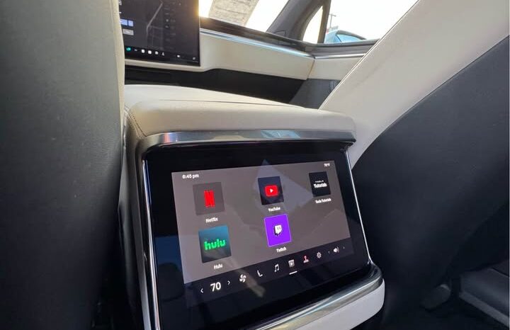 
								2021 Tesla model x Long Range Sport Utility 4D full									