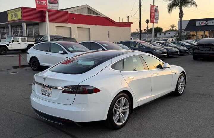 
								2014 Tesla model s 85 Sedan 4D full									