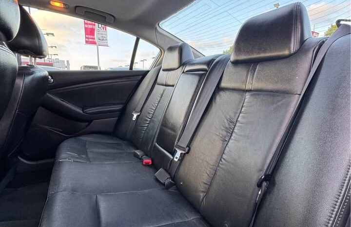 
								2011 Nissan altima full									