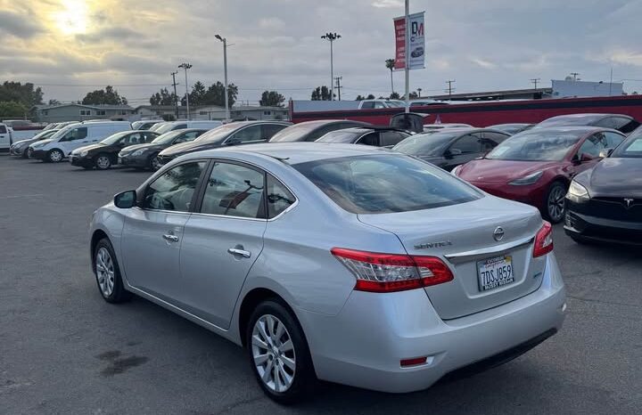 
								2014 Nissan sentra full									