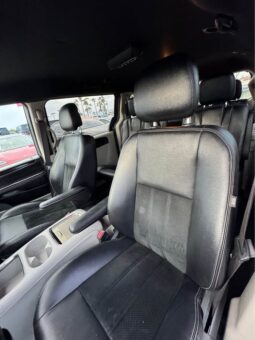 
										2016 Dodge grand caravan passenger SXT Minivan 4D full									