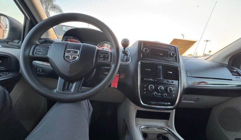 
								2012 Dodge caravan passenger SXT Minivan 4D full									