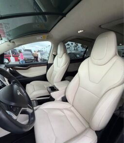 
										2017 Tesla model x 75D Sport Utility 4D full									