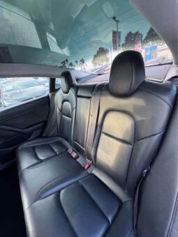 
										2021 Tesla model 3 Standard Range Plus Sedan 4D full									
