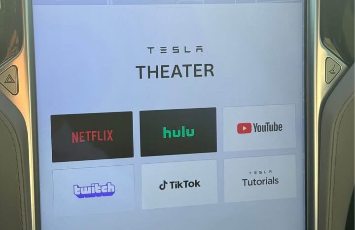 
								2015 Tesla model s 75D Sedan 4D full									