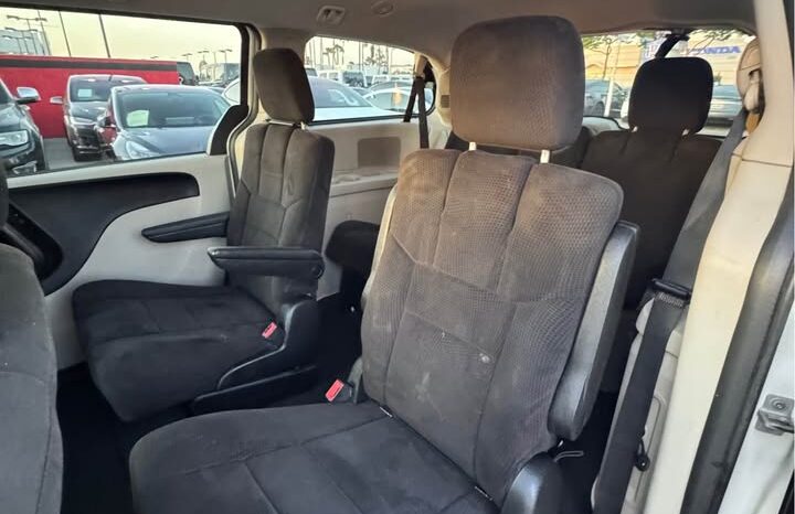 
								2012 Dodge caravan passenger SXT Minivan 4D full									