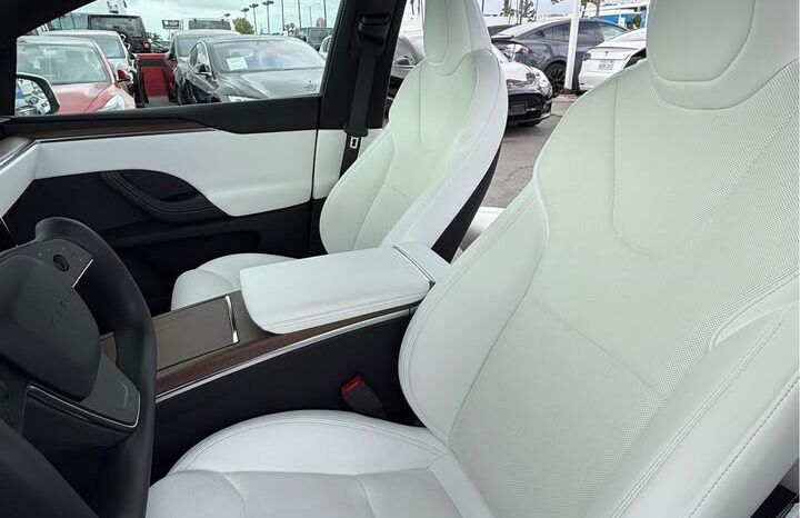 
								2022 Tesla model x Long Range Sport Utility 4D full									