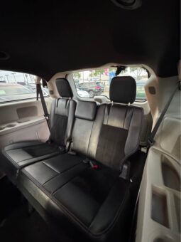 
										2016 Dodge grand caravan passenger SXT Minivan 4D full									