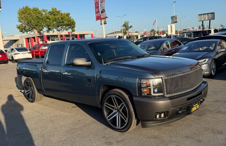 
								2011 Chevrolet silverado 1500 crew cab LT Pickup 4D 5 3/4 ft full									