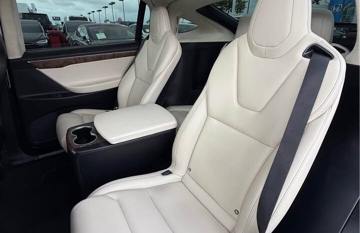 
								2017 Tesla model x 75D Sport Utility 4D full									