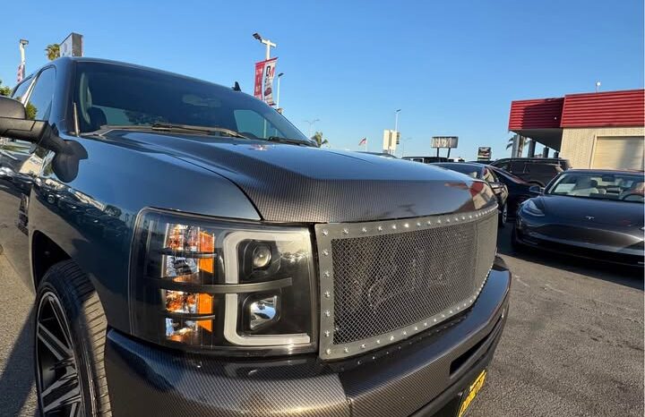
								2011 Chevrolet silverado 1500 crew cab LT Pickup 4D 5 3/4 ft full									