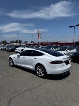 
										2014 Tesla model s 60 Sedan 4D full									