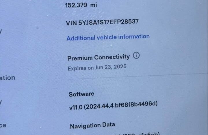 
								2014 Tesla model s 60 Sedan 4D full									