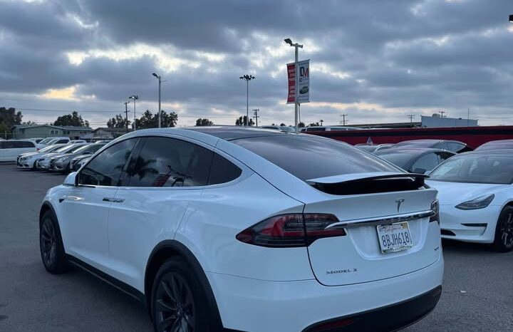 
								2017 Tesla model x 100D Sport Utility 4D full									