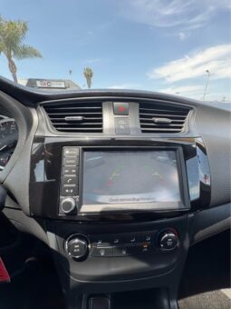 
										2019 Nissan sentra S Sedan 4D full									