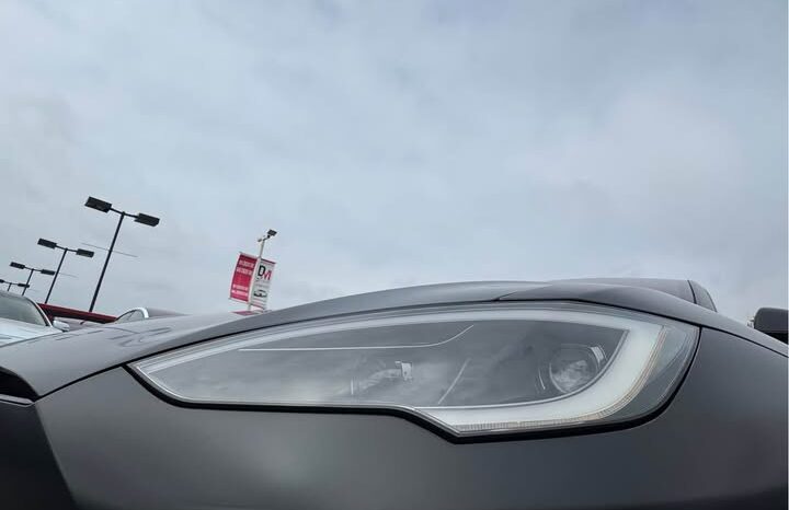 
								2022 Tesla model s Long Range Sedan 4D full									