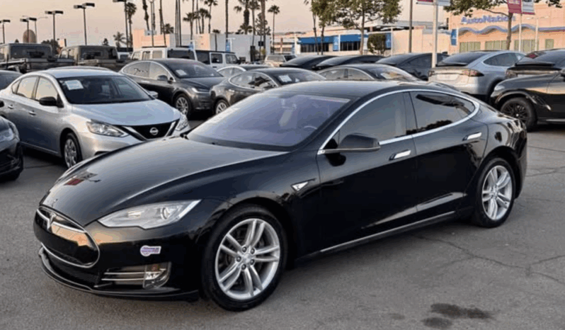 
								2014 Tesla model s 60 Sedan 4D full									