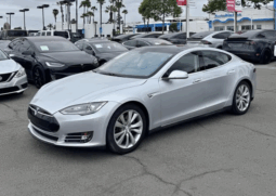 
										2013 Tesla model s 60 Sedan 4D full									