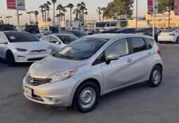 2015 Nissan versa note