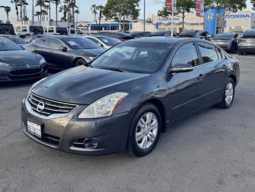 2011 Nissan altima