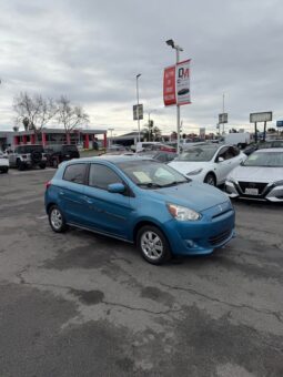 
										2015 Mitsubishi mirage ES Hatchback 4D full									