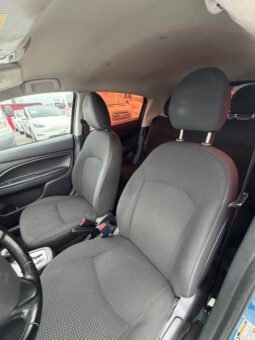 
										2015 Mitsubishi mirage ES Hatchback 4D full									