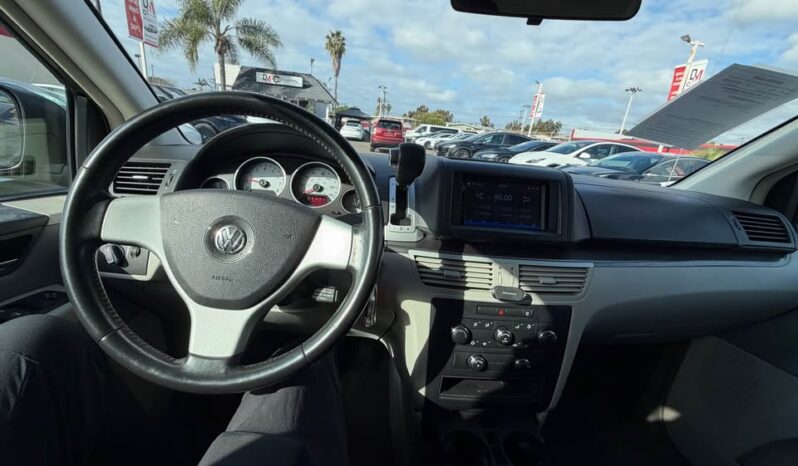 
								2010 Volkswagen routan full									