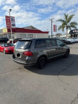 
										2010 Volkswagen routan full									