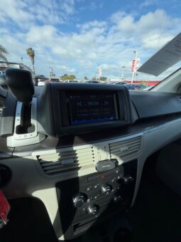 
										2010 Volkswagen routan full									